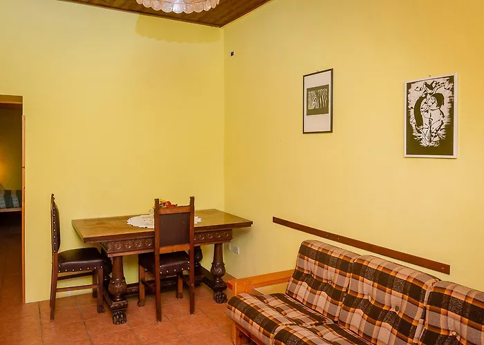 Quadrifoglio House Ameno
